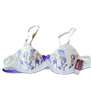 NWT 34A Adore Me Women's Bra Floral